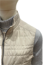 Load image into Gallery viewer, Gilet
