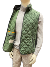 Load image into Gallery viewer, Gilet
